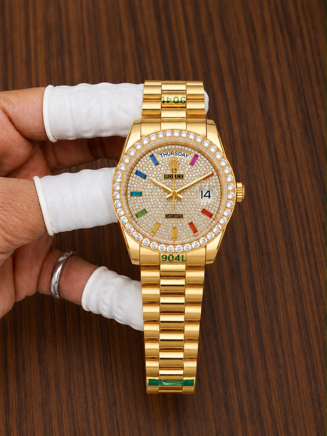 Rolex Day-Date 40 Oyster, Yellow Gold and Diamonds M228349RBR-0030