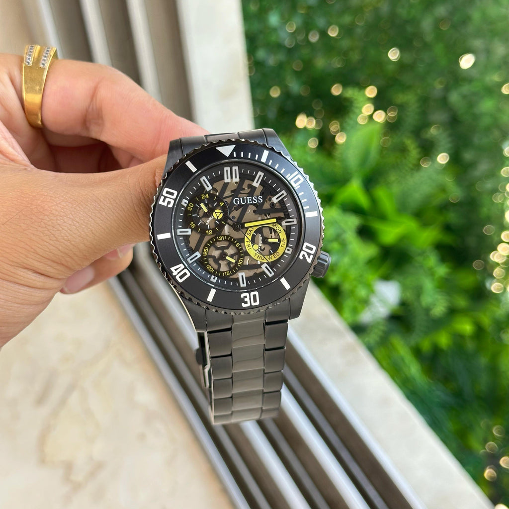 GUESS MEN'S BLACK MULTI-FUNCTION WATCH -GW0488G3
