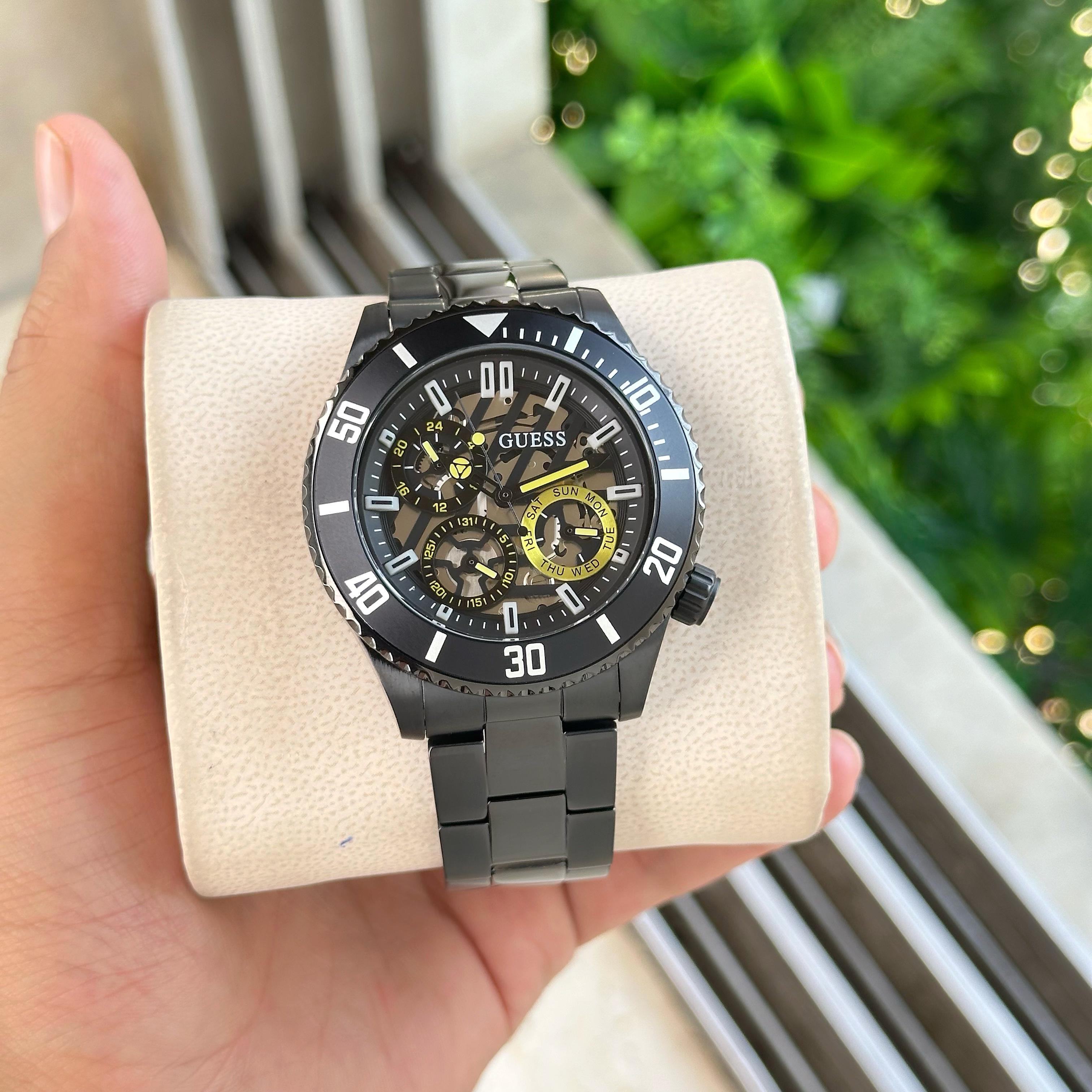 GUESS MEN'S BLACK MULTI-FUNCTION WATCH -GW0488G3